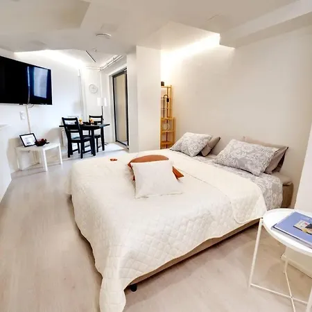 Upea Yksioe+parveke. Ihastu, Parhaalla Paikalla. Apartament
