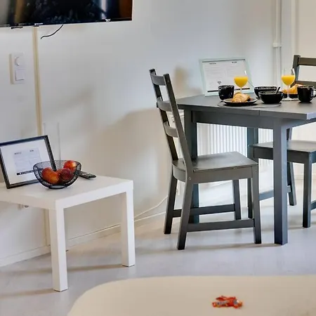 Upea Yksioe+parveke. Ihastu, Parhaalla Paikalla. Apartment *